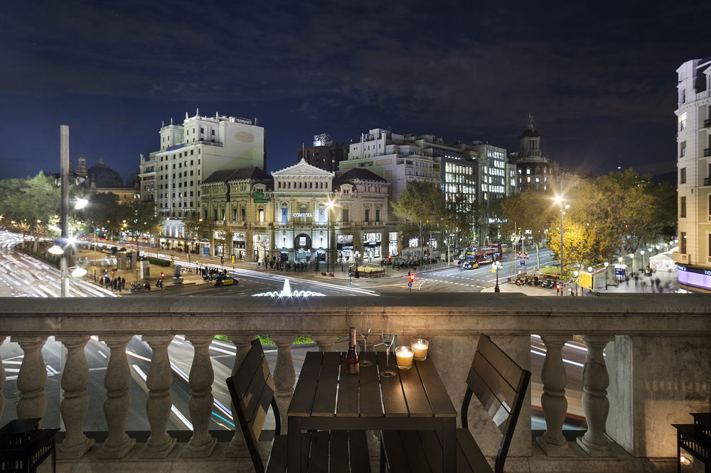 Canela Homes Barcelona Universitat Екстериор снимка