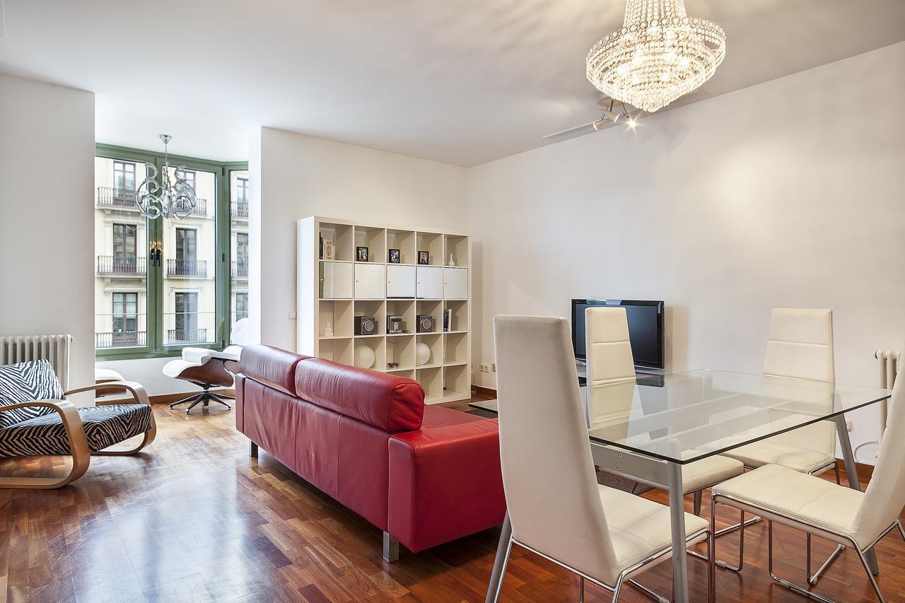 Canela Homes Barcelona Universitat Екстериор снимка