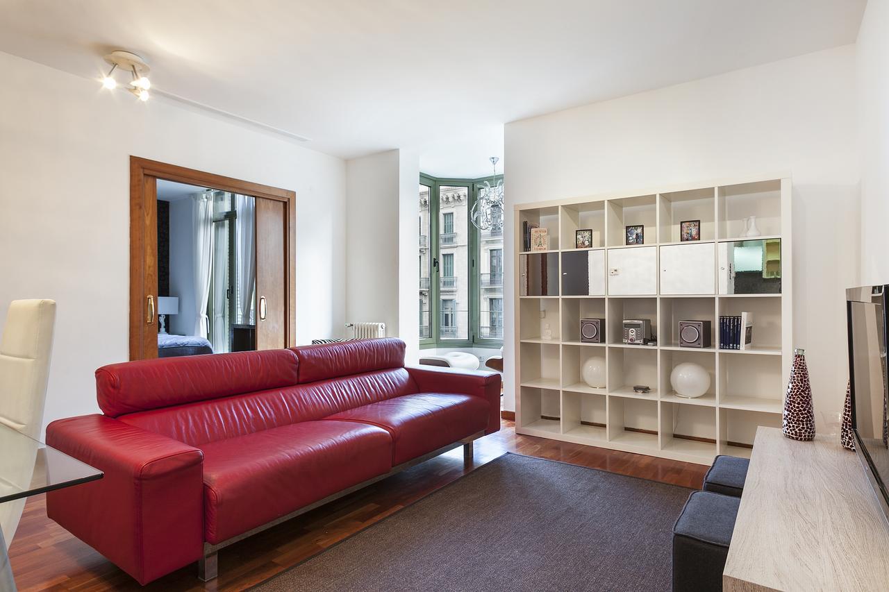 Canela Homes Barcelona Universitat Екстериор снимка